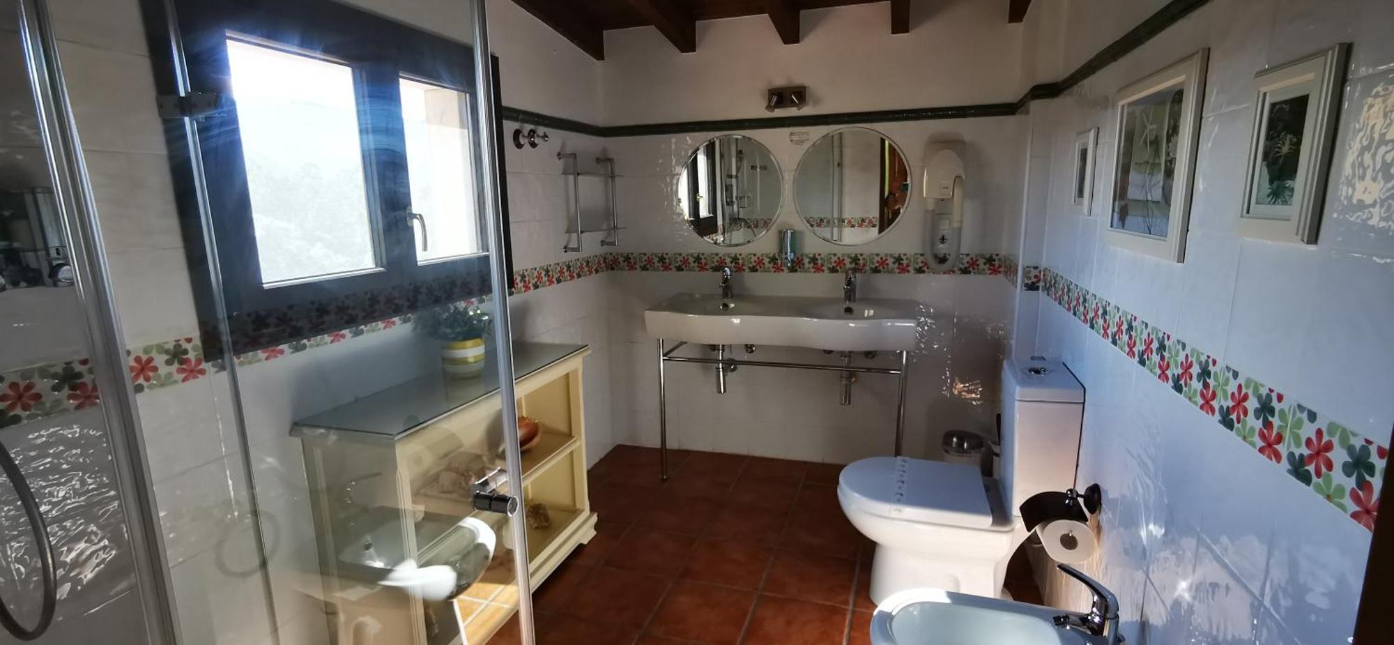 Hostal El Corral Del Acebo Nueva De Llanes Exterior foto